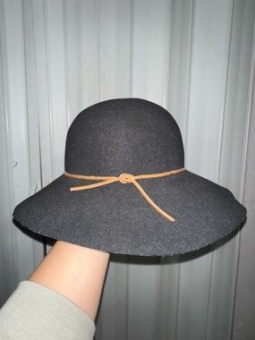 Rag & Bone: Charcoal Hat